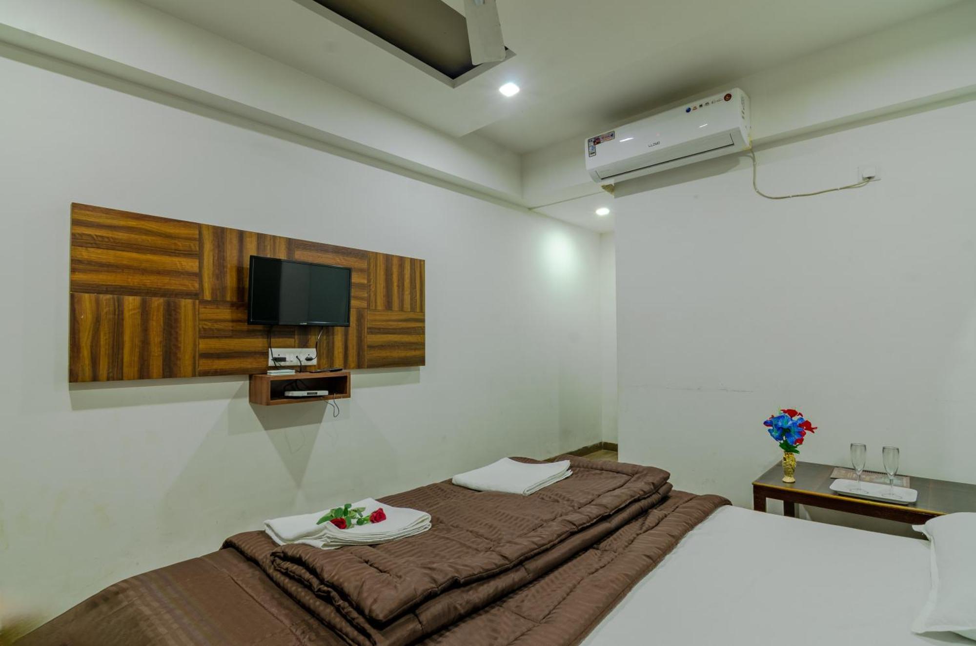 White House Beach Resort, Nagaon Exteriér fotografie