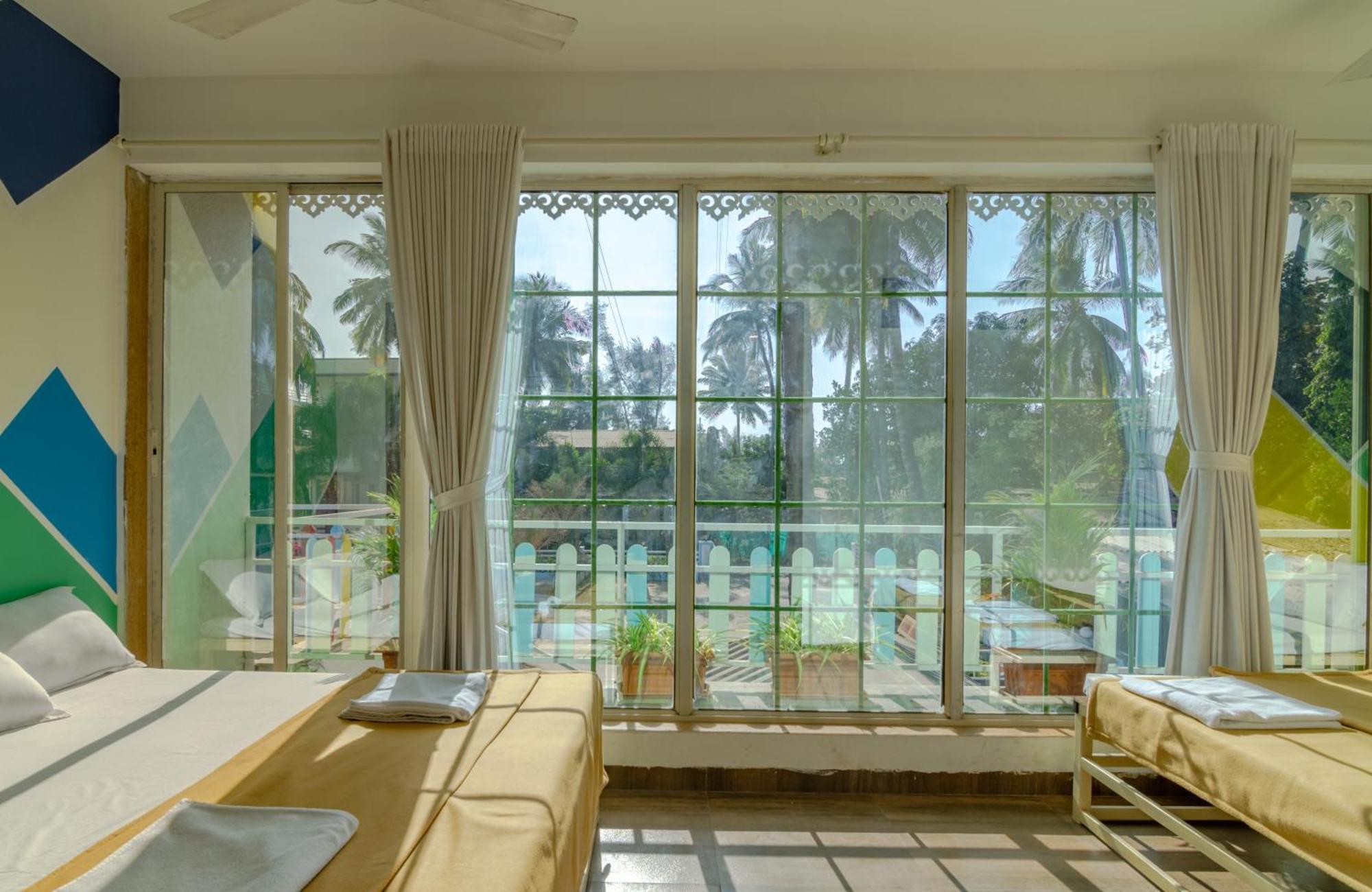 White House Beach Resort, Nagaon Exteriér fotografie