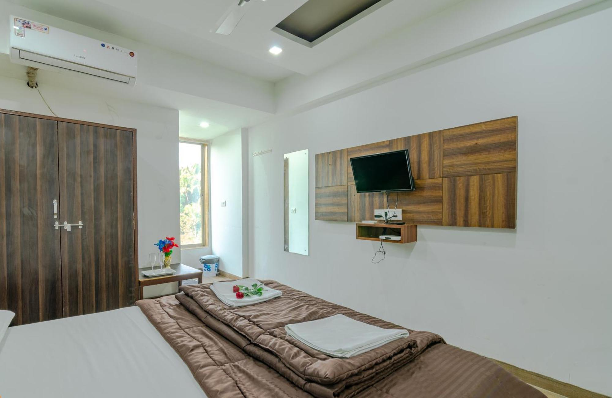 White House Beach Resort, Nagaon Exteriér fotografie